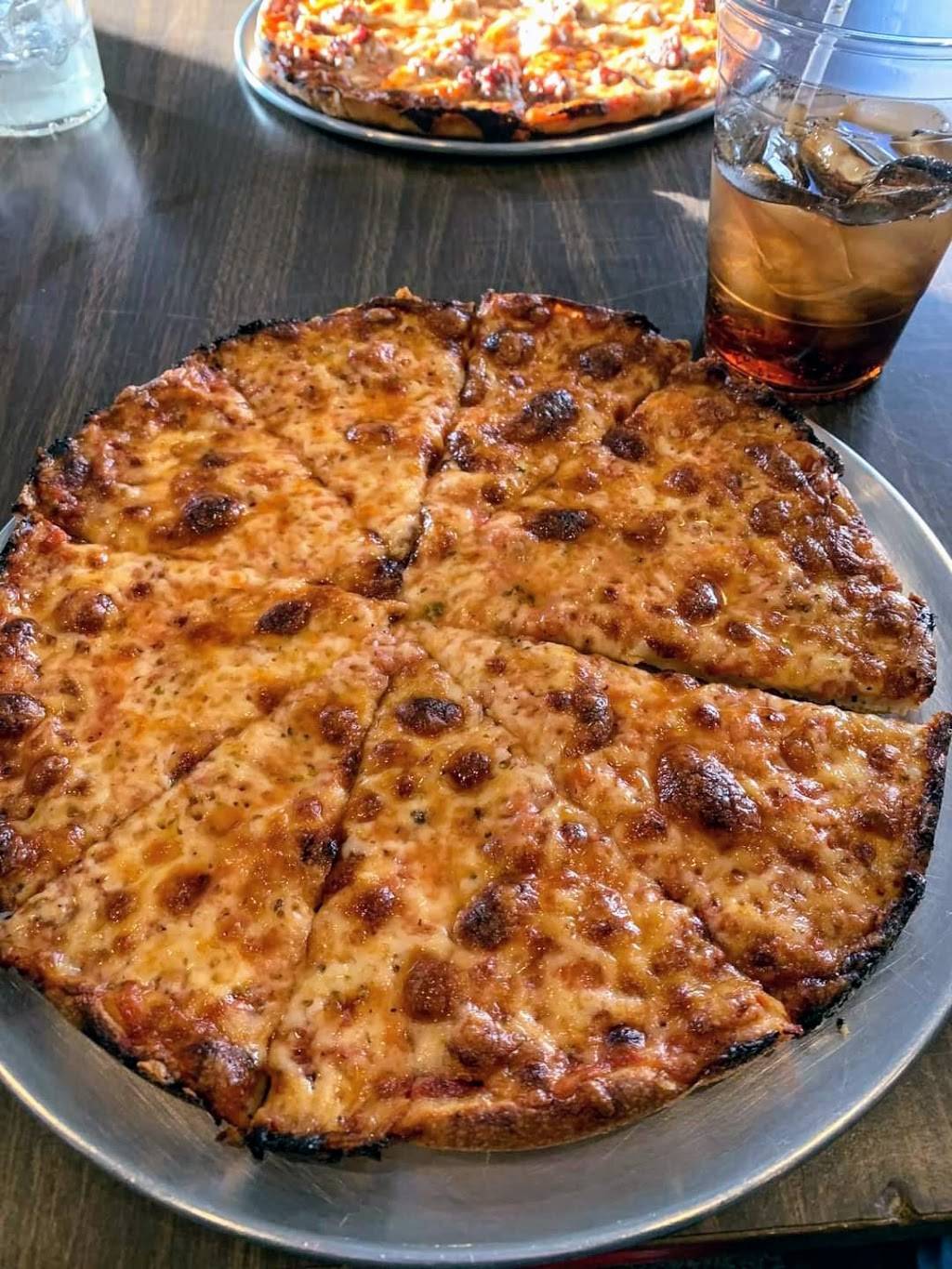 Hoeys Pizza | restaurant | 9 Amvets Ln, Randolph, MA 02368, USA | 7819637171 OR +1 781-963-7171