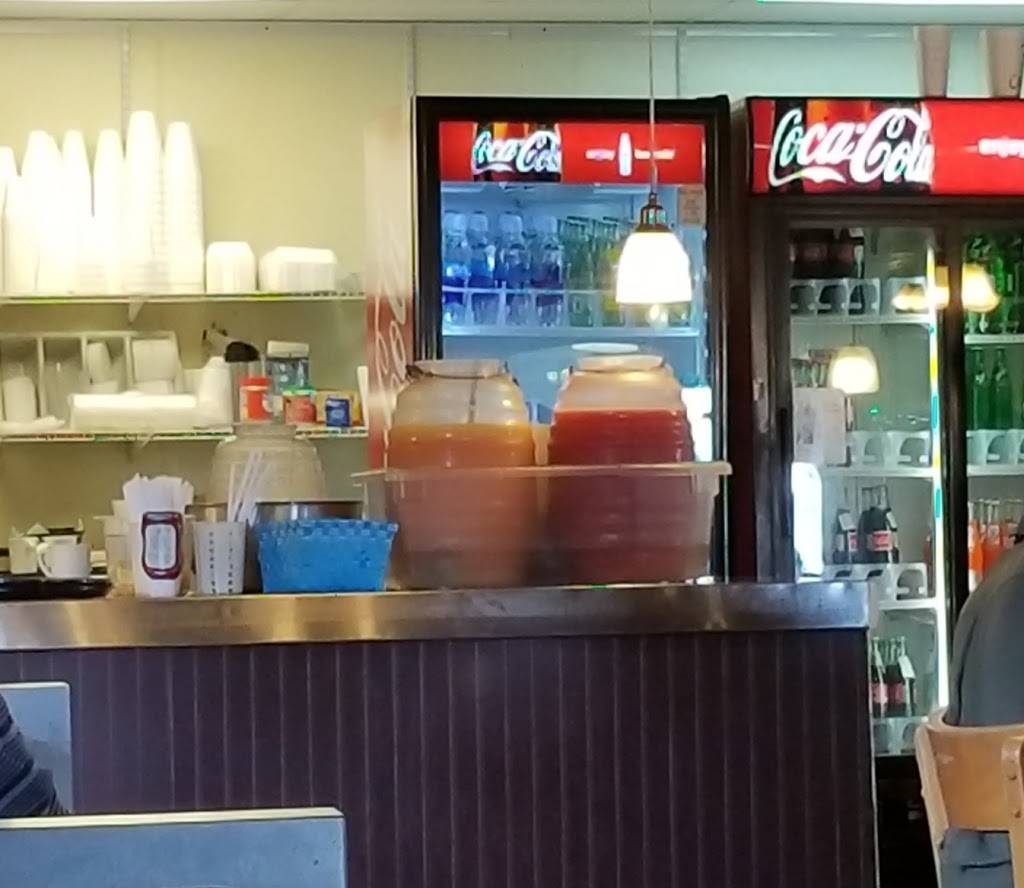 Country Diner Cafe | restaurant | 2345 Oates Dr, Mesquite, TX 75150, USA | 9726821473 OR +1 972-682-1473