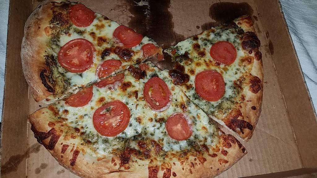 Broomelli Boys Pizzeria | restaurant | 760 Scranton Rd #101, Brunswick, GA 31525, USA | 9122677075 OR +1 912-267-7075