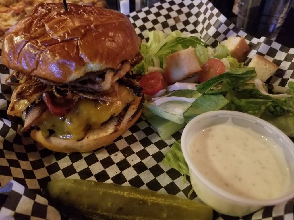 Uncle Paulies Brick Oven Pizzeria | meal delivery | 4395 S 76th St, Greenfield, WI 53220, USA | 4142462236 OR +1 414-246-2236