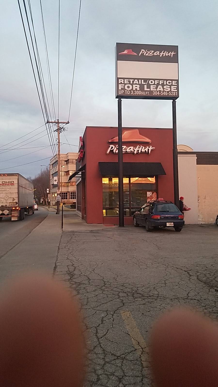 Pizza Hut | restaurant | 4701 MacCorkle Ave SW, South Charleston, WV 25309, USA | 3047680041 OR +1 304-768-0041