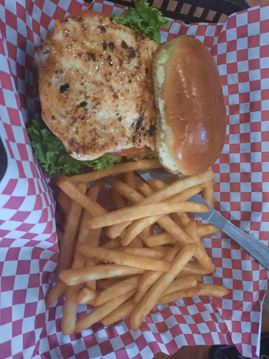 Plymouth Lounge | restaurant | 510 Main St, Plymouth, IA 50464, USA | 6416965555 OR +1 641-696-5555