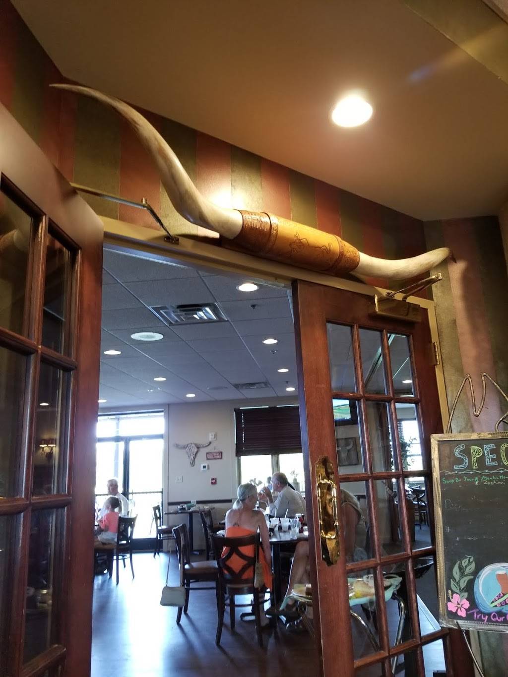 Creekside Inn | restaurant | 197 East Ave, Woodstown, NJ 08098, USA | 8567692222 OR +1 856-769-2222