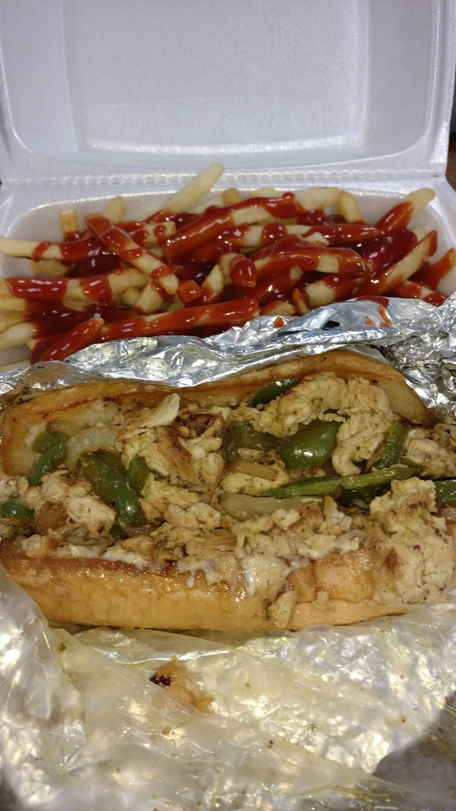 Chitown Chicken | restaurant | 4154 W Chicago Ave, Chicago, IL 60651, USA | 7733429055 OR +1 773-342-9055