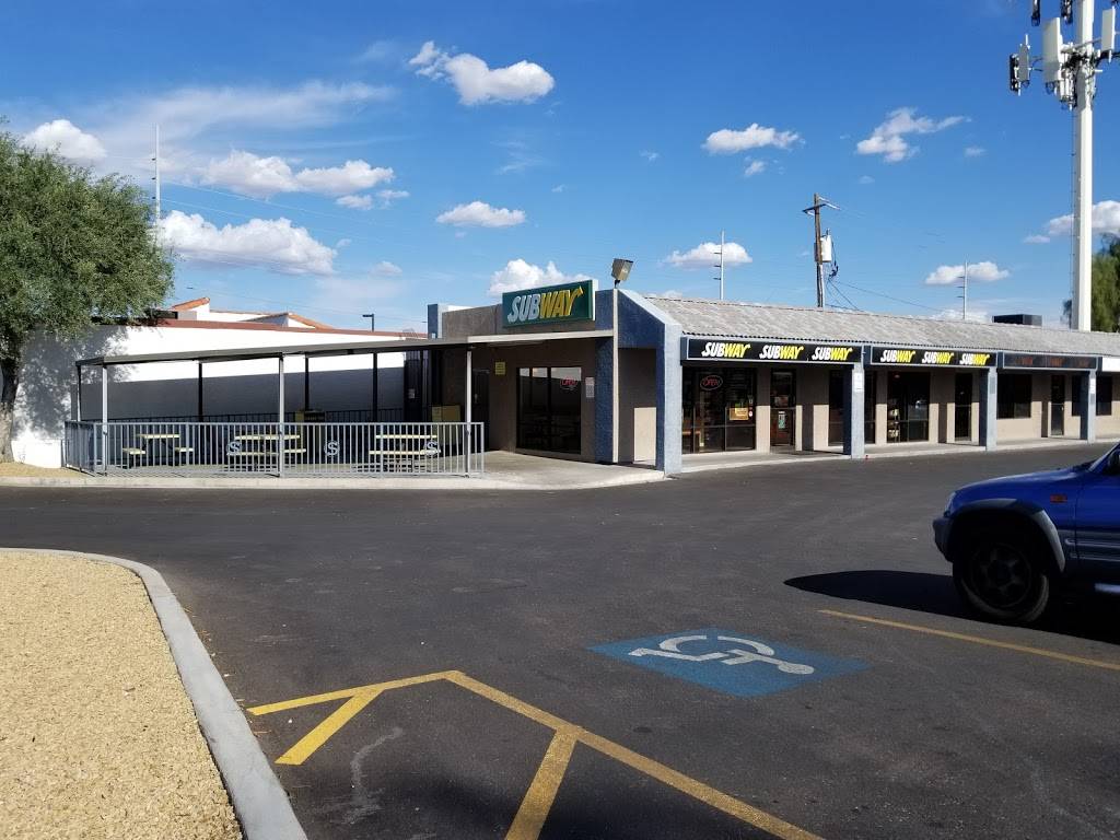 Subway | meal takeaway | 2375 E Tropicana Ave Suite G, Las Vegas, NV 89119, USA | 7027369468 OR +1 702-736-9468