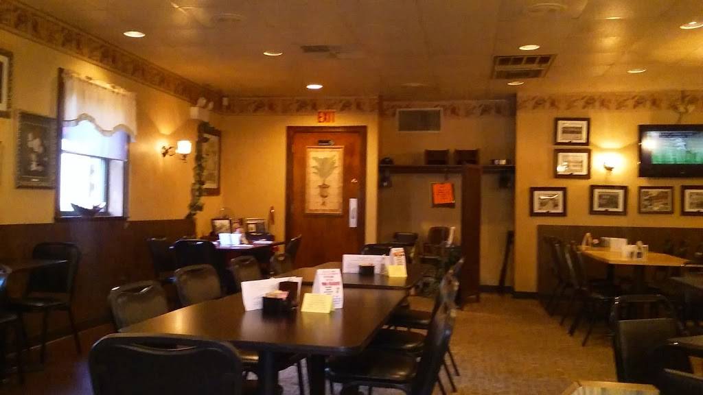 The Valley Tavern | restaurant | 1 Cherry St, Seven Valleys, PA 17360, USA | 7174282611 OR +1 717-428-2611
