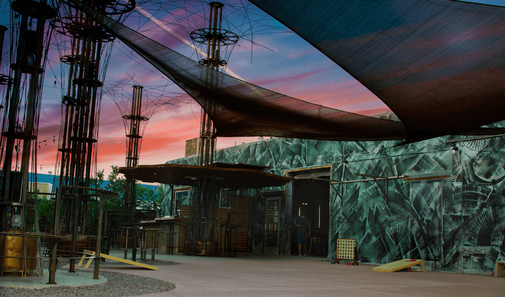 Dialogue Brewing | restaurant | 1501 1st St NW, Albuquerque, NM 87102, USA | 5055851501 OR +1 505-585-1501