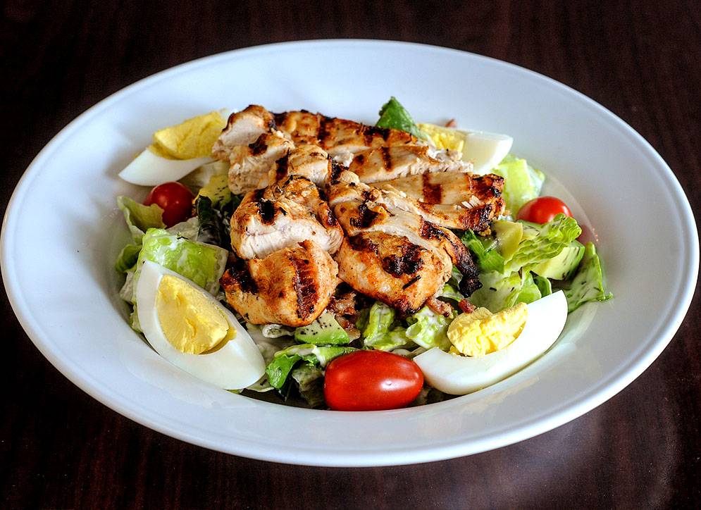 The Uptown Pub House | restaurant | 3185 Yonge St, Toronto, ON M4N 2K9, Canada | 4164802828 OR +1 416-480-2828