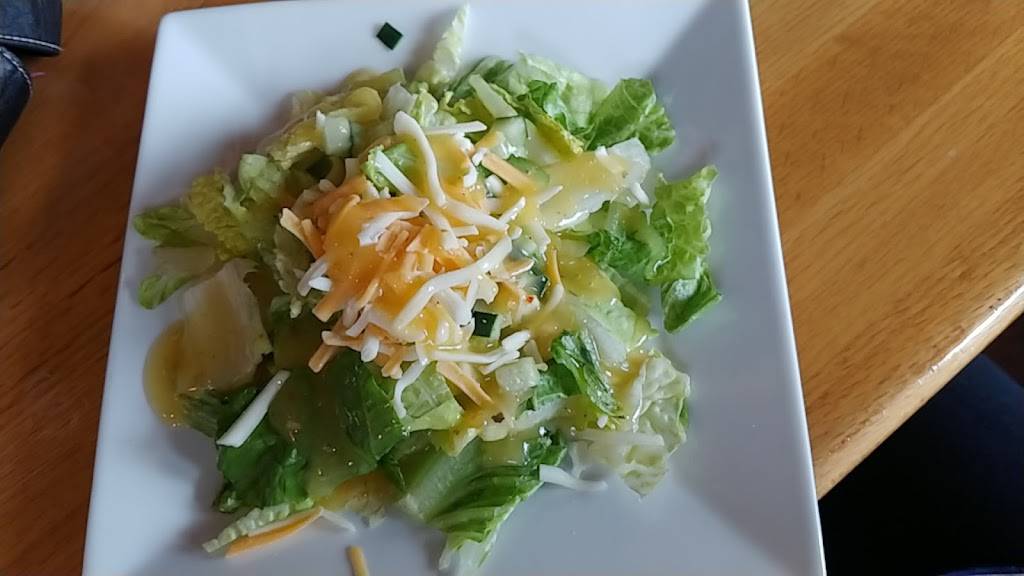 Quaker Steak & Lube | restaurant | 8500 Lyra Dr, Columbus, OH 43240, USA | 6144309464 OR +1 614-430-9464