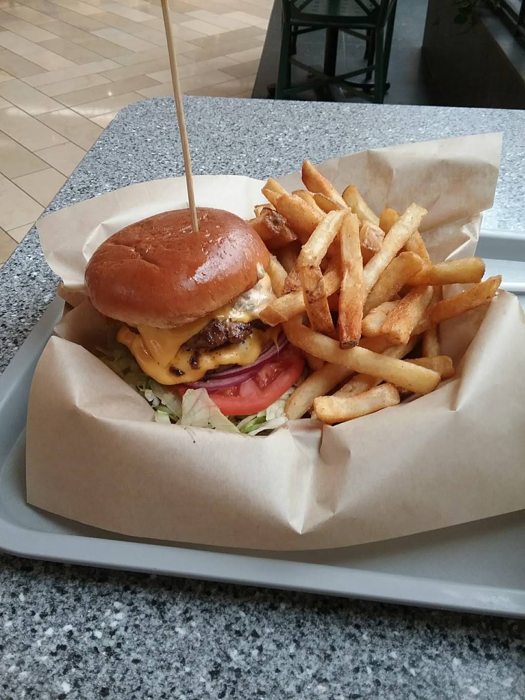 Freakin’ Unbelievable Burgers | restaurant | 5000 Shelbyville Rd #1650, Louisville, KY 40207, USA | 5022902491 OR +1 502-290-2491