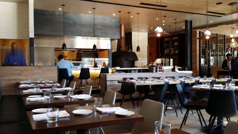 Trabocco Kitchen and Cocktails | restaurant | 2213 S Shore Center, Alameda, CA 94501, USA | 5105211152 OR +1 510-521-1152