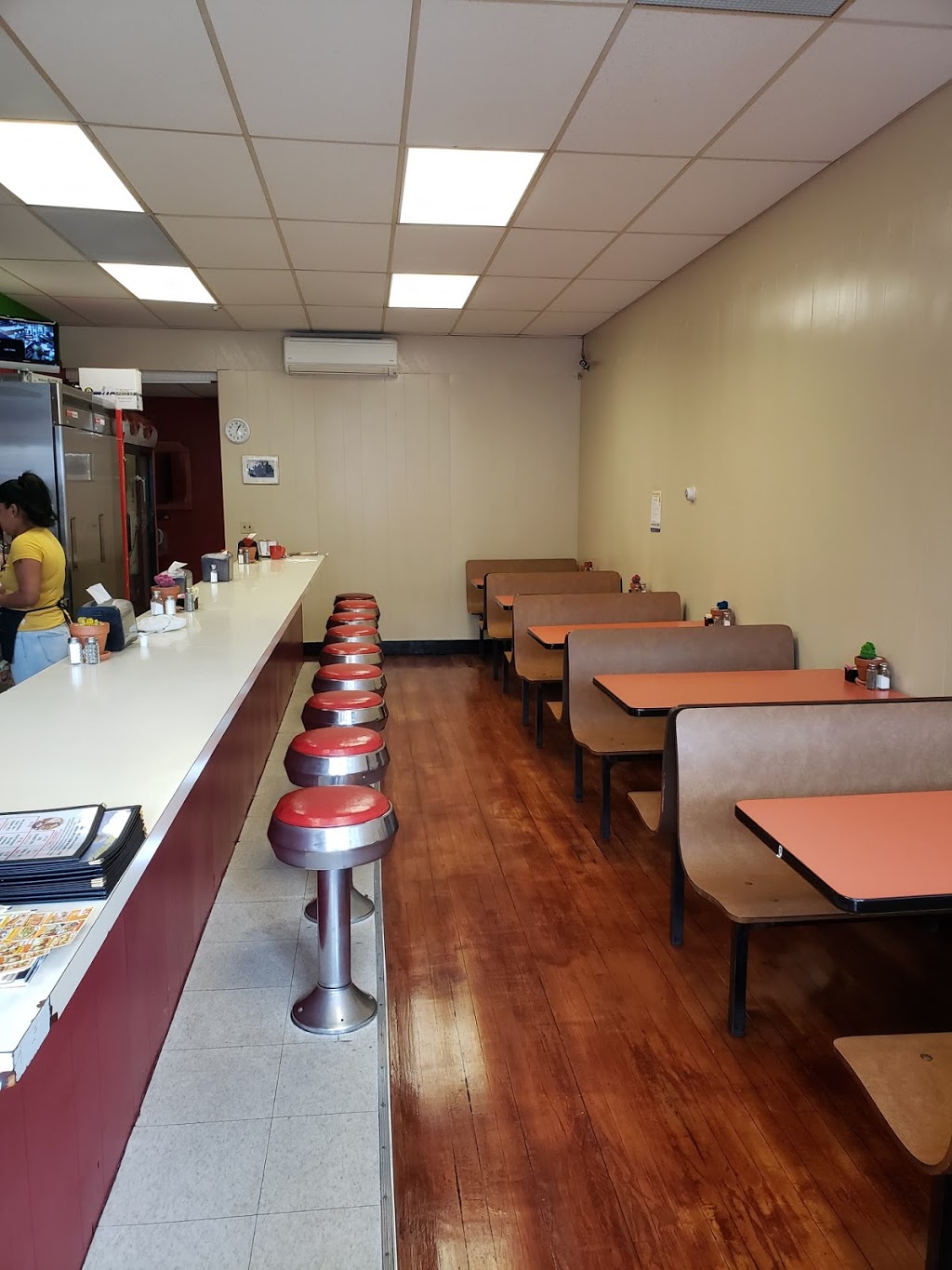 Capitol Hill Taqueria | restaurant | 353 Smith St, Providence, RI 02908, USA | 4015215090 OR +1 401-521-5090