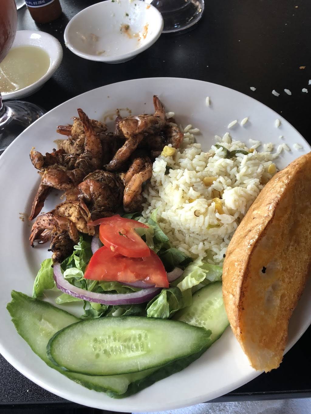 Mariscos El Salpicon | restaurant | 8600 Vernor Hwy, Detroit, MI 48209, USA | 3139142214 OR +1 313-914-2214