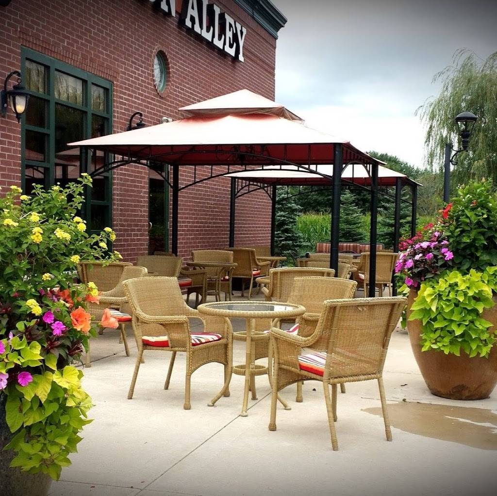 ABravo Bistro & Wine Bar | restaurant | 2069 Central Ct # 77, Green Bay, WI 54311, USA | 9204327286 OR +1 920-432-7286