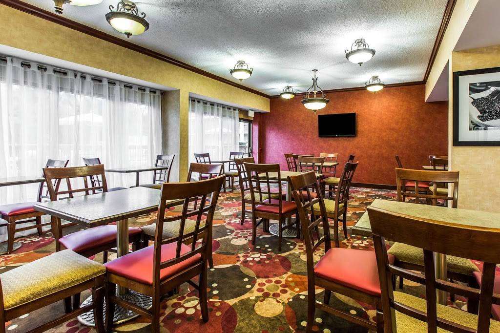 Quality Inn at Albany Mall | restaurant | 806 N Westover Blvd, Albany, GA 31707, USA | 2298833300 OR +1 229-883-3300