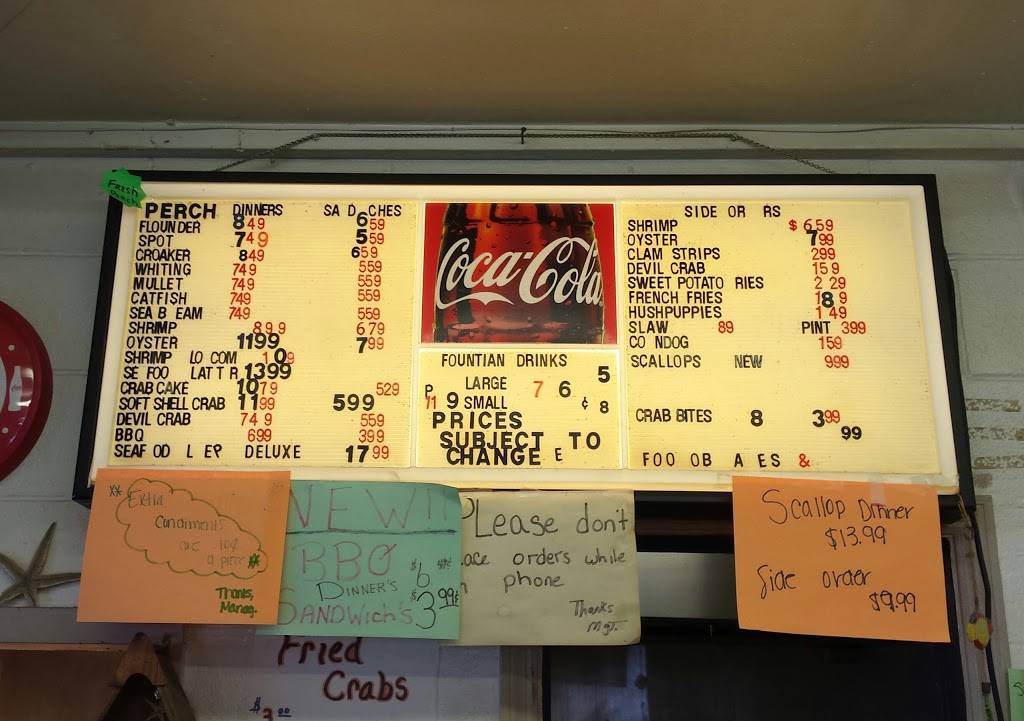 Shelleys Seafood | restaurant | 1515 3rd Ave, Conway, SC 29526, USA | 8432482640 OR +1 843-248-2640