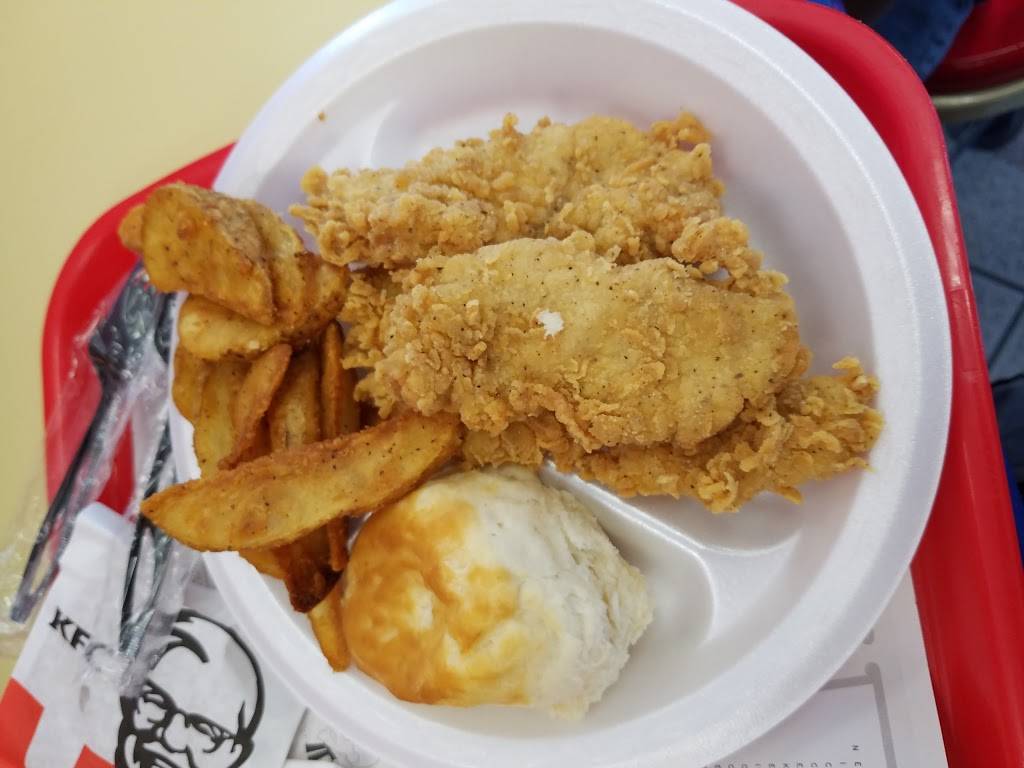 KFC | restaurant | 2970 N Bellflower Blvd, Long Beach, CA 90815, USA | 5624961321 OR +1 562-496-1321