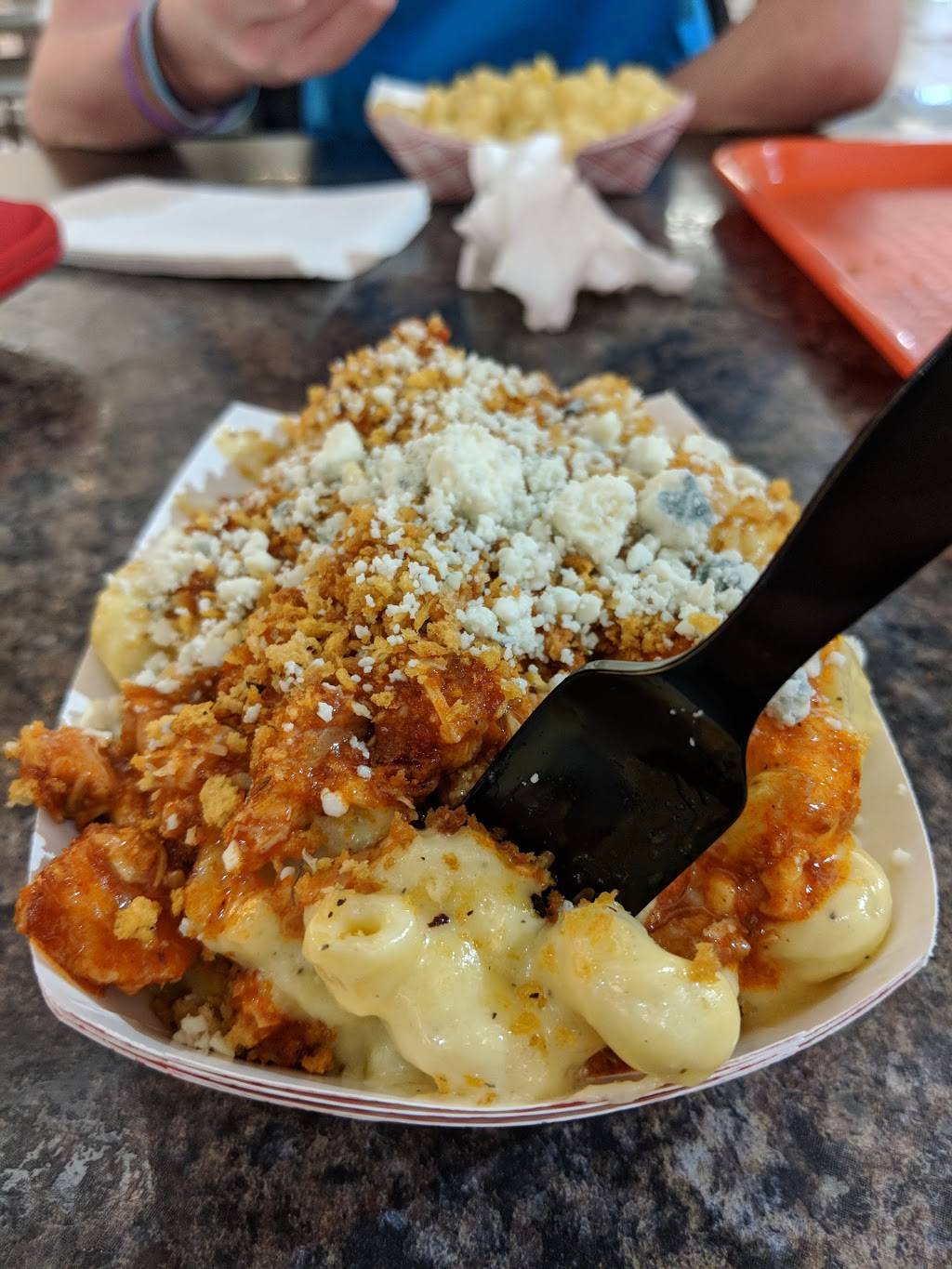 Macarollin | restaurant | 7979 Pittsford Victor Rd #117, Victor, NY 14564, USA | 5852614655 OR +1 585-261-4655