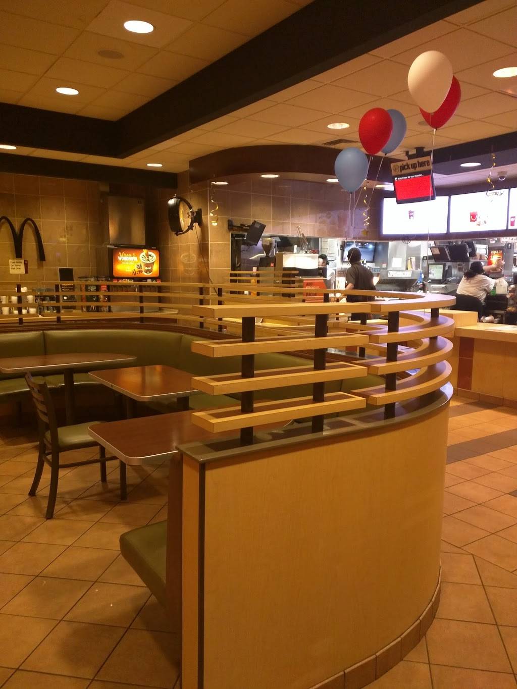 McDonalds | cafe | 10216 Dumfries Rd, Manassas, VA 20111, USA | 7033920276 OR +1 703-392-0276