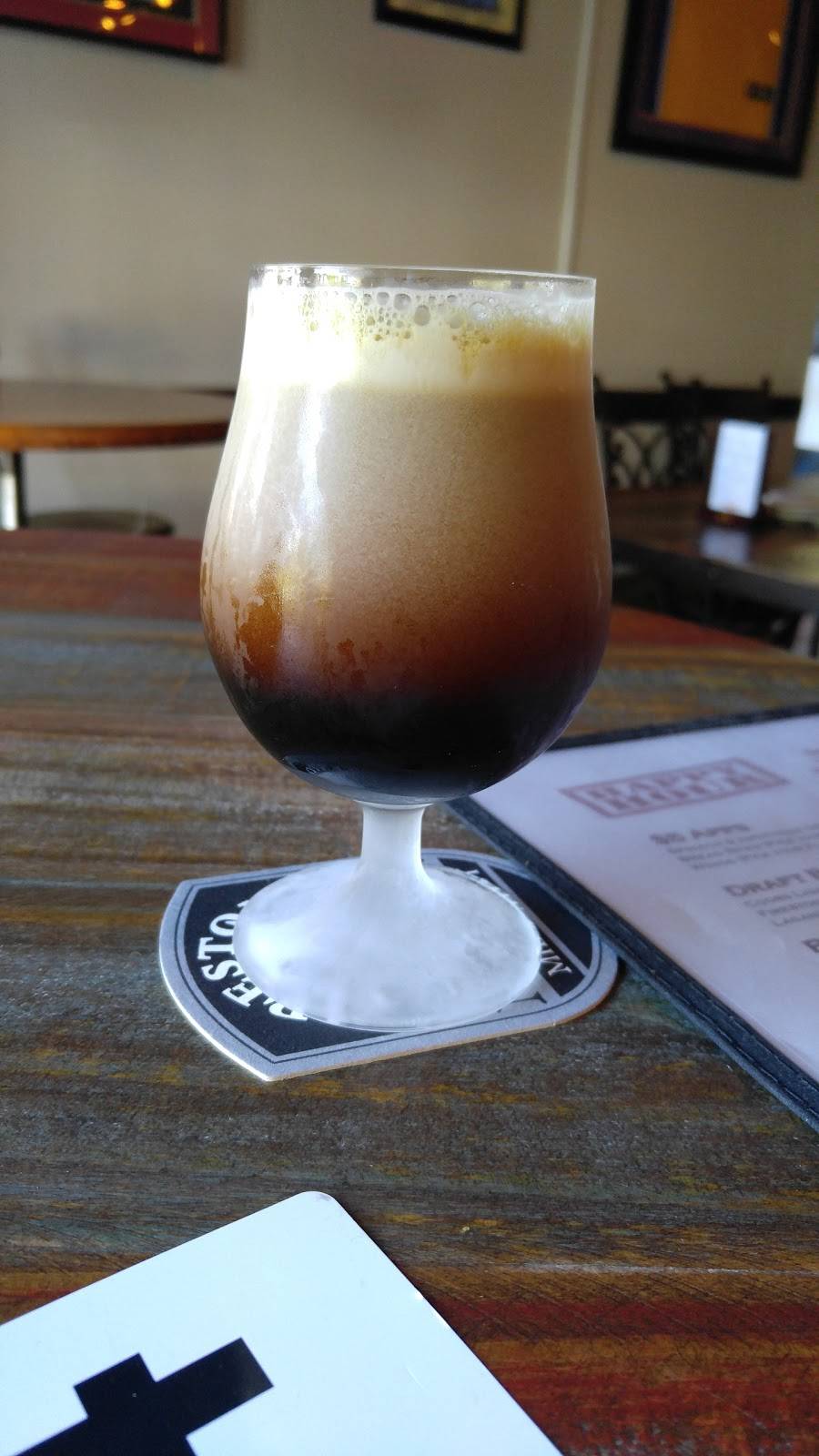 Custom Pie | restaurant | 6593 Collins Dr d6, Moorpark, CA 93021, USA | 8052225739 OR +1 805-222-5739