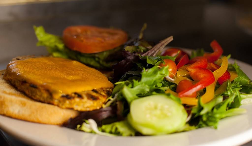 The Fox and Hounds | restaurant | 11100 Ventura Blvd, Studio City, CA 91604, USA | 8187637837 OR +1 818-763-7837