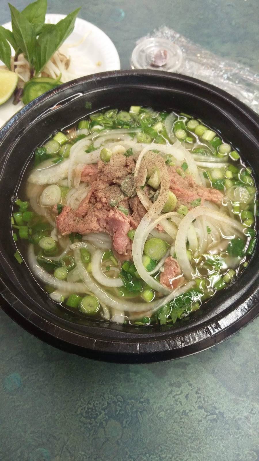 Loans Authentic Vietnamese Bistro | restaurant | 1825 W Chew St, Allentown, PA 18104, USA | 4847079766 OR +1 484-707-9766