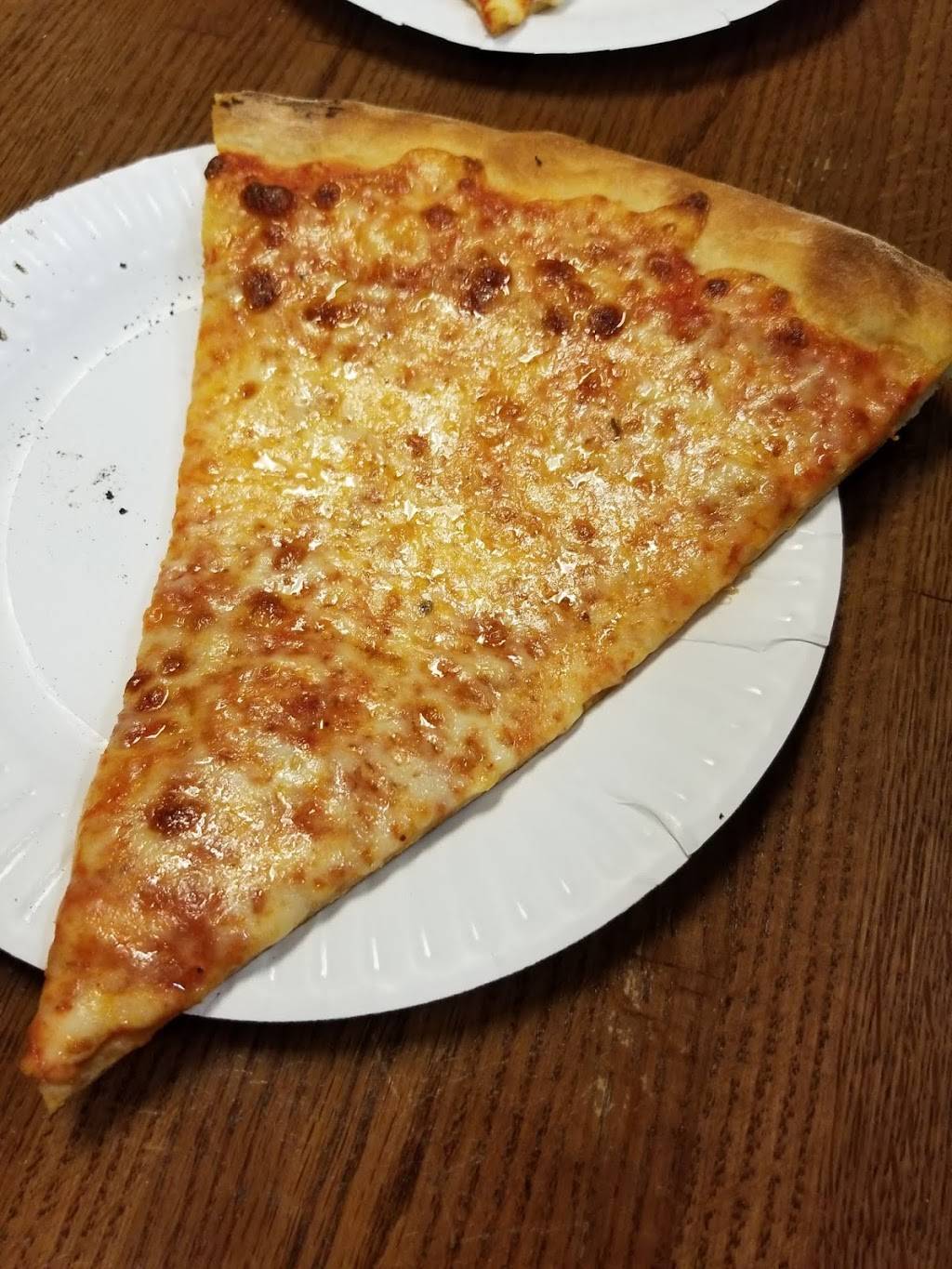 Central Pizzeria | restaurant | 126 W Main St, Somerville, NJ 08876, USA | 9087228272 OR +1 908-722-8272