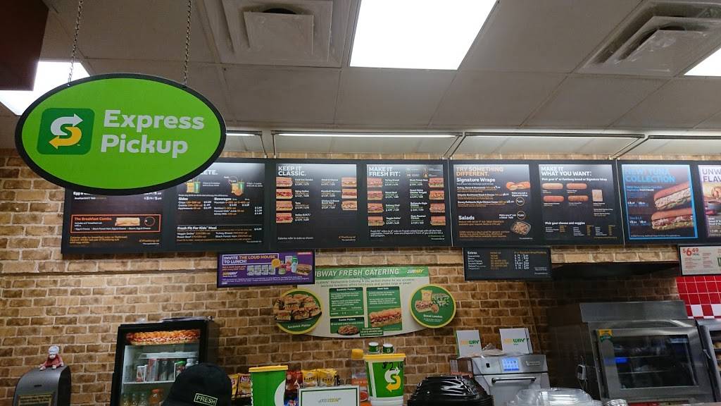 Subway | restaurant | 1449 S Potomac St, Hagerstown, MD 21740, USA | 3013939280 OR +1 301-393-9280