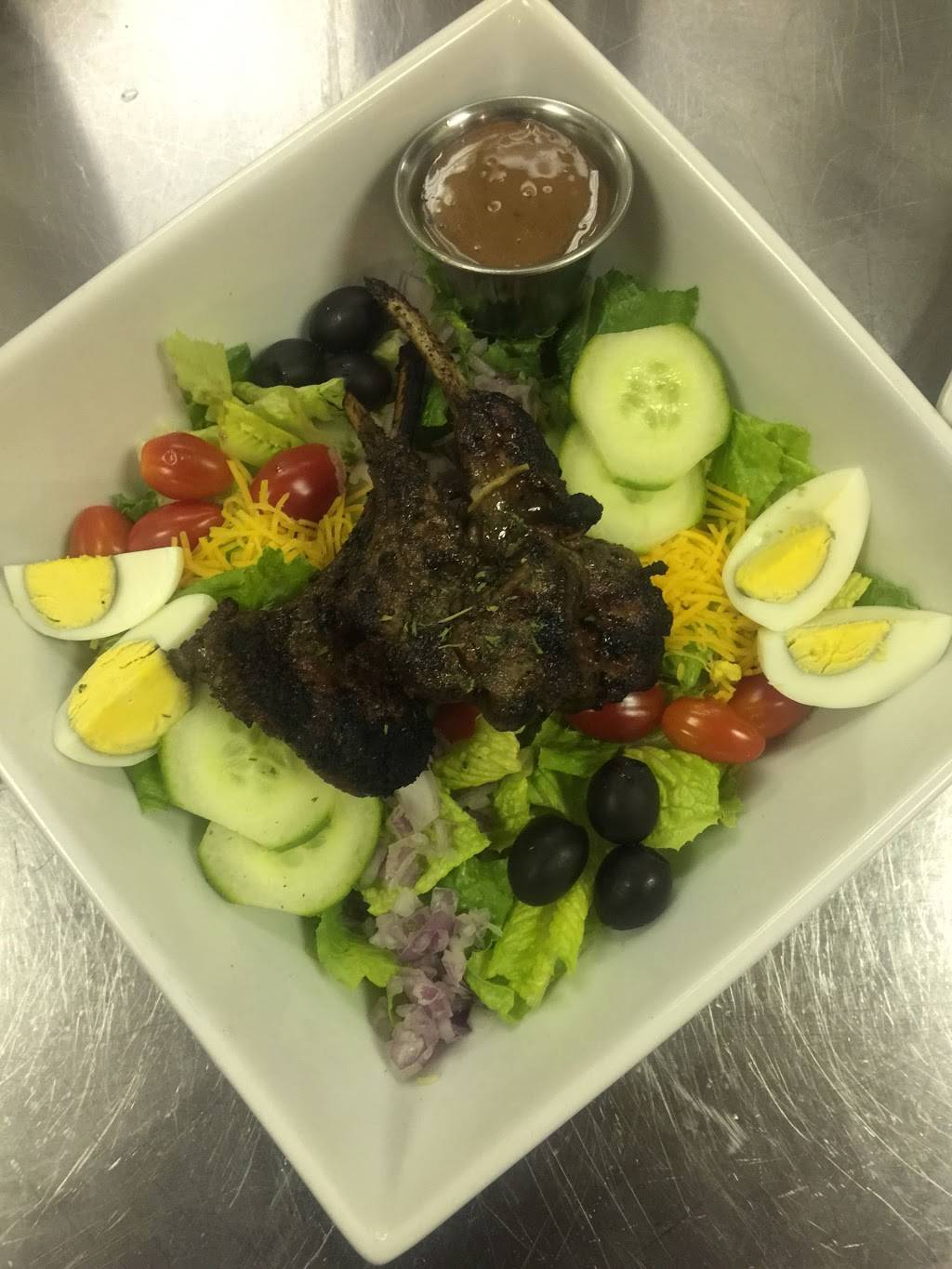 Savo Bar & Grille | restaurant | 2800 South Ave, Youngstown, OH 44502, USA | 3307815425 OR +1 330-781-5425