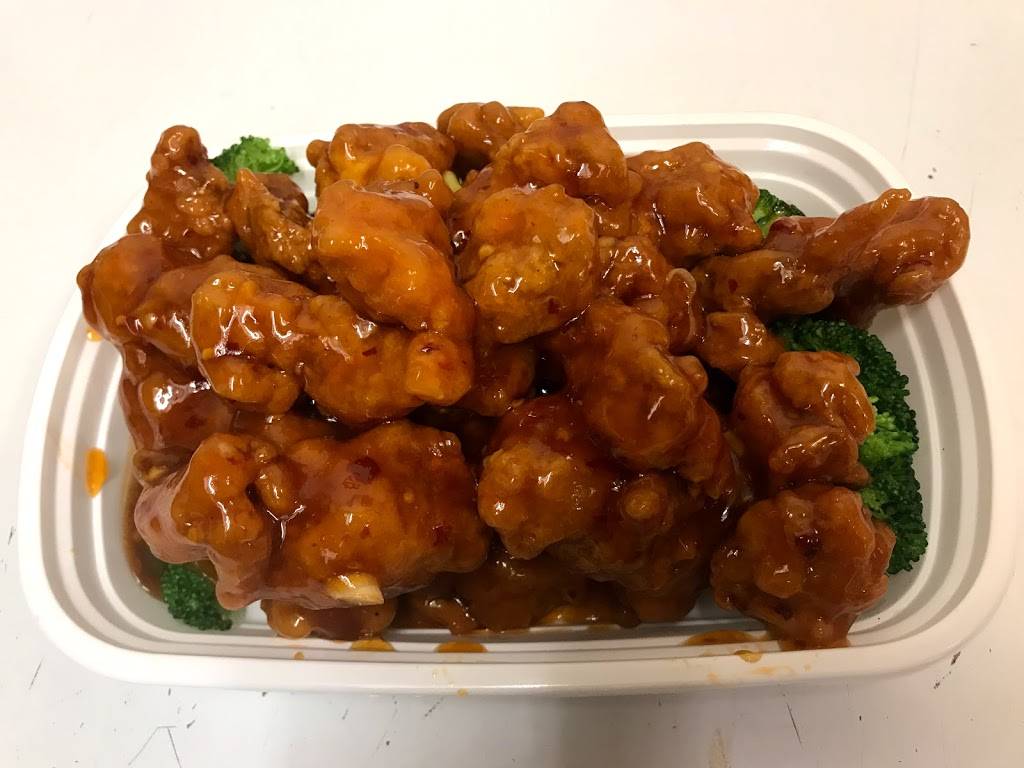 First Wok | restaurant | 21051 Euclid Ave, Cleveland, OH 44117, USA | 2167389000 OR +1 216-738-9000