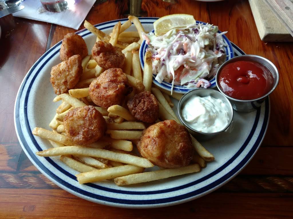 Square-Rigger | restaurant | 225 Edgartown-Vineyard Haven Rd, Edgartown, MA 02539, USA | 5086279968 OR +1 508-627-9968