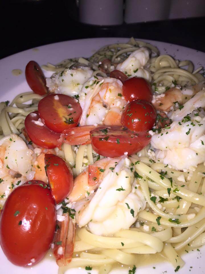 Aprils III Restaurant | restaurant | 61 New Salem St, Wakefield, MA 01880, USA | 7815870950 OR +1 781-587-0950