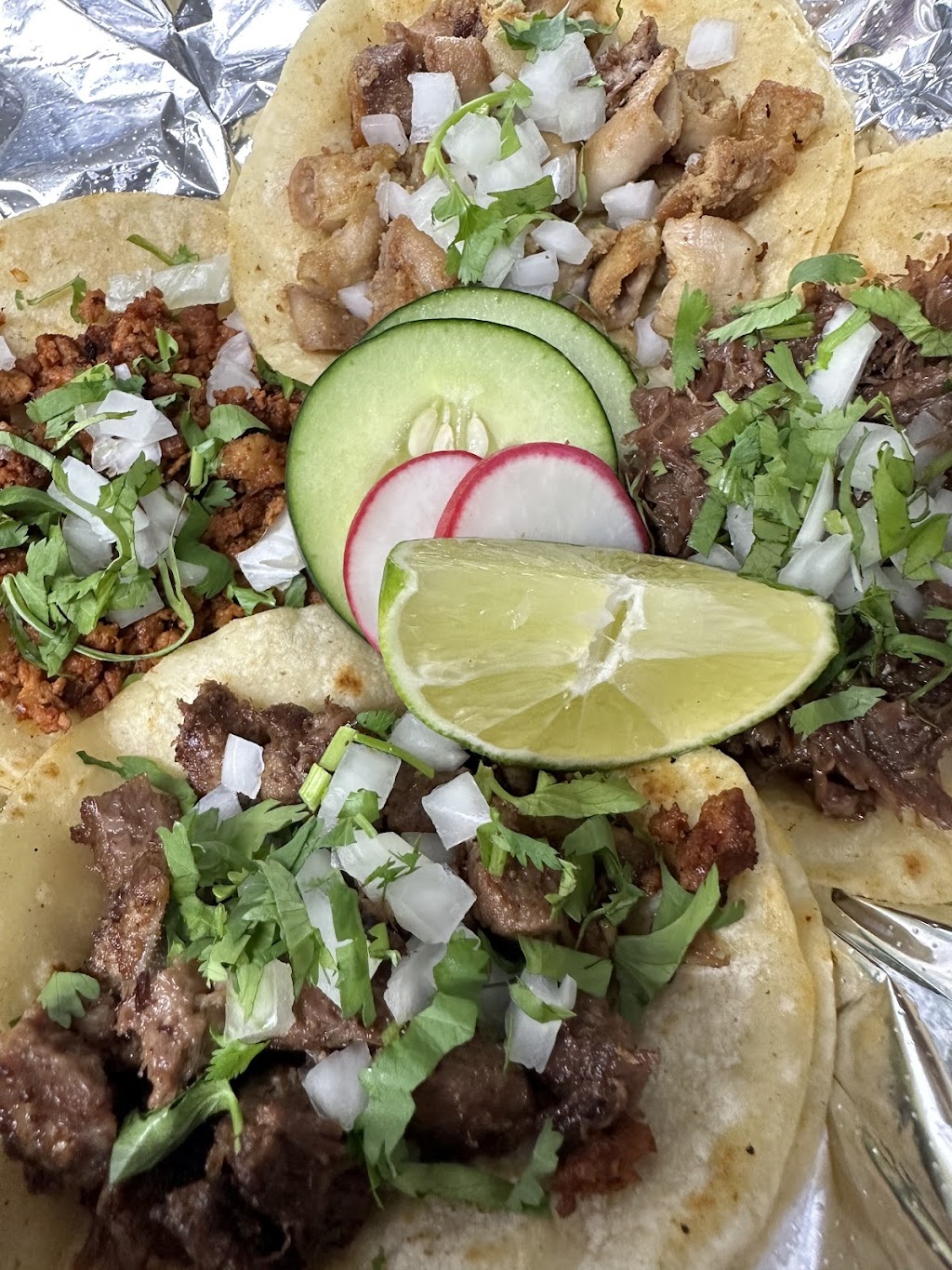 Lesly’s Taco Trunk | restaurant | 915 Short St, Decorah, IA 52101, USA | 5634129279 OR +1 563-412-9279