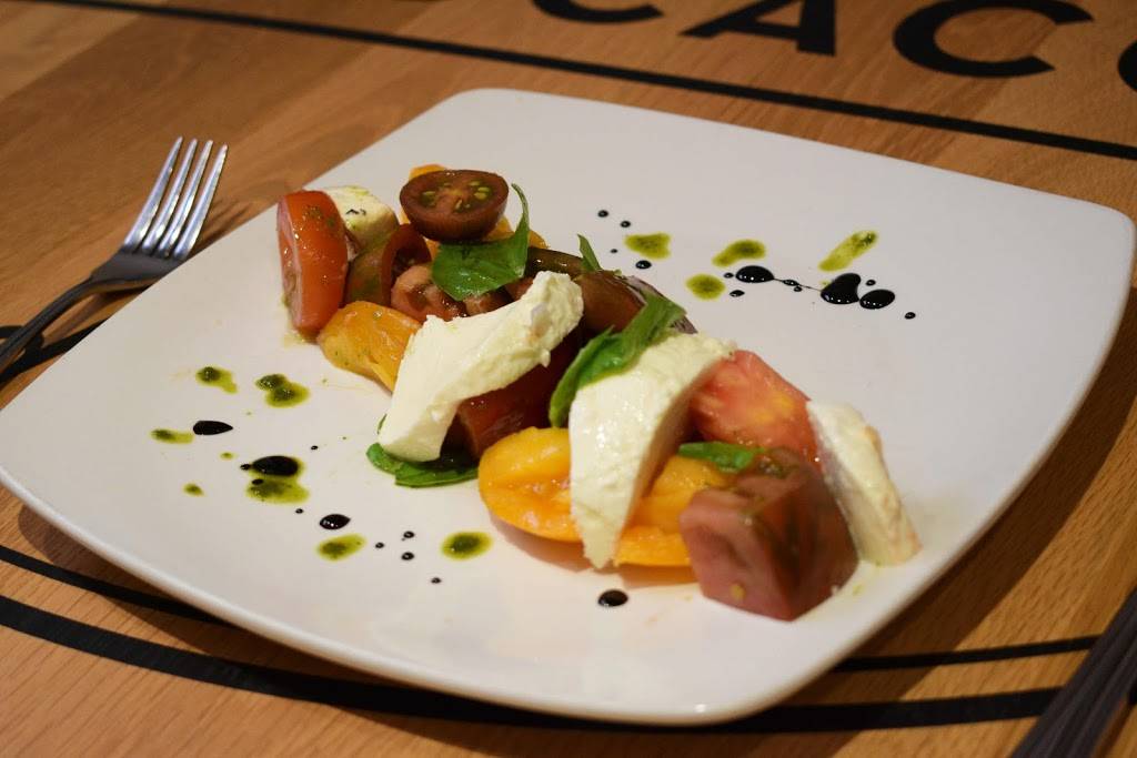 Ristorante Boccaccio | restaurant | 901 Lawrence Ave W, North York, ON M6A 1C3, Canada | 4167895555 OR +1 416-789-5555