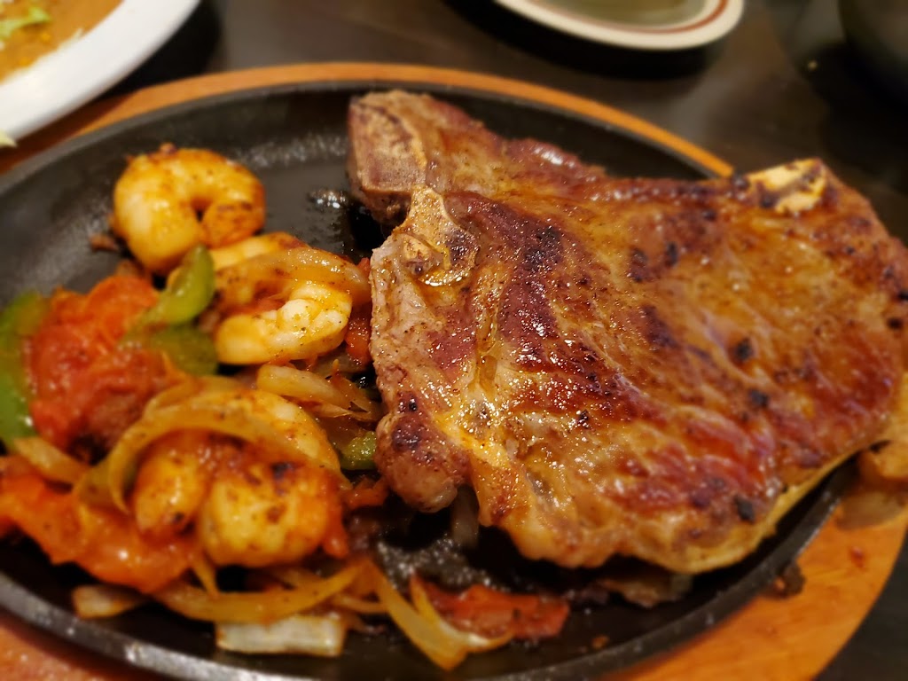 Chepes Mexican Grill | restaurant | 17324 I-30 Frontage Rd, Benton, AR 72019, USA | 5017946656 OR +1 501-794-6656