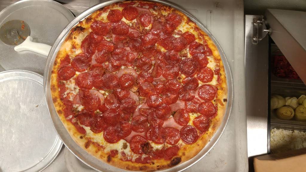 Johnny Bruscos New York Style Pizza | meal takeaway | 1700 N Eastman Rd, Kingsport, TN 37660, USA | 4232475646 OR +1 423-247-5646