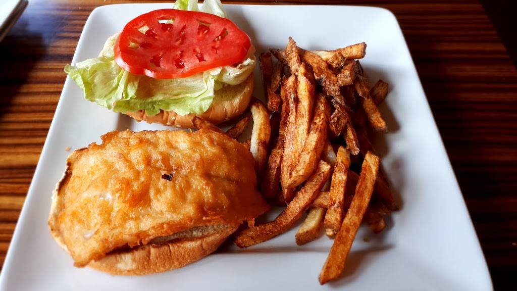 Paulas Fish Place | restaurant | 857 Point Pelee Dr, Leamington, ON N8H 3V4, Canada | 5193261292 OR +1 519-326-1292