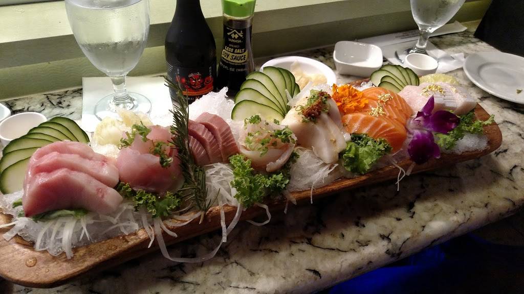 Eurasia Sushi Bar & Seafood | restaurant | 7101 TX-71 c13, Austin, TX 78735, USA | 5123820968 OR +1 512-382-0968