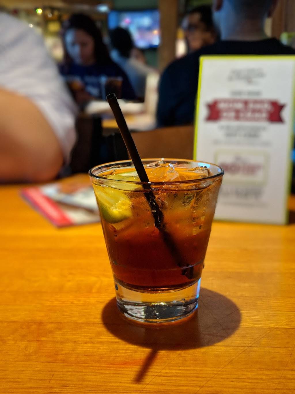 Applebees Grill + Bar | restaurant | 333 NJ-33, Hamilton Township, NJ 08619, USA | 6098902828 OR +1 609-890-2828