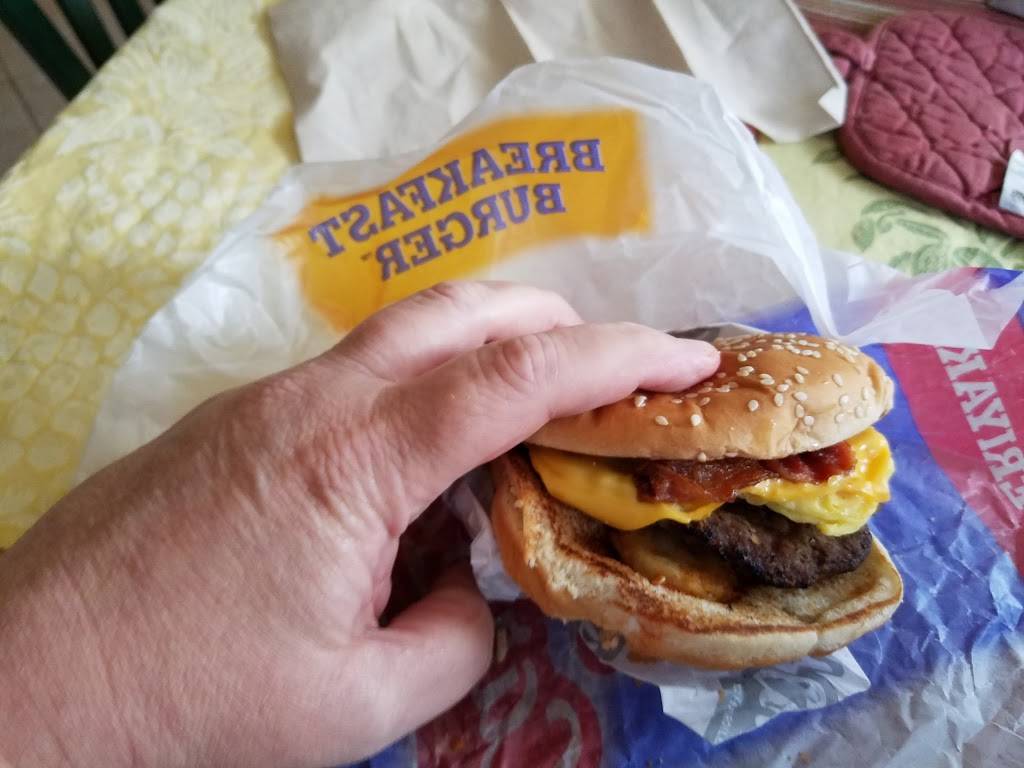 Carls Jr. / Green Burrito | restaurant | 27092 La Paz Rd, Mission Viejo, CA 92692, USA | 9495812960 OR +1 949-581-2960