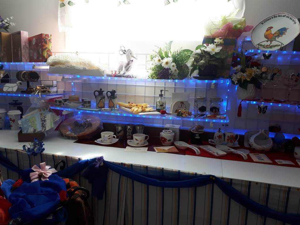 Restaurant La maison bleue | restaurant | 2441 Chemin des Îles, Entrelacs, QC J0T 2E0, Canada | 4502288611 OR +1 450-228-8611