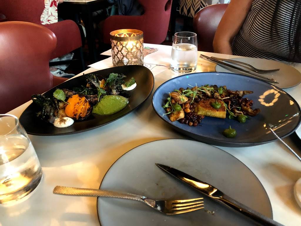 Blackbird | restaurant | 36 State St, Santa Barbara, CA 93101, USA | 8058820135 OR +1 805-882-0135