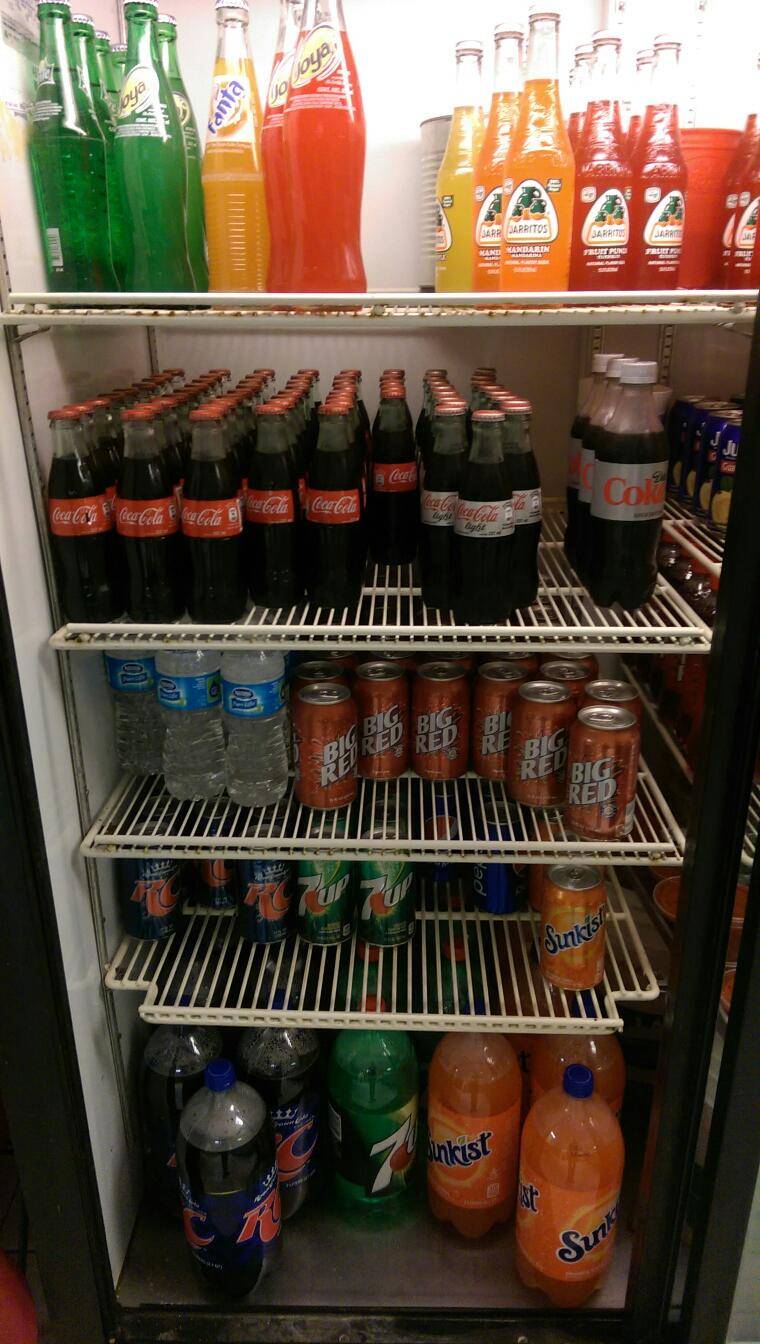 Tortilleria Los Reyna | restaurant | 5405 S Flores St, San Antonio, TX 78214, USA | 2102748846 OR +1 210-274-8846