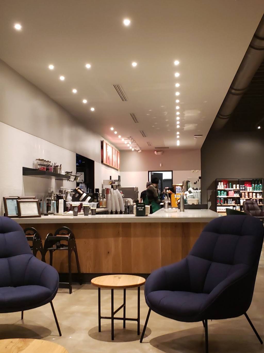 Starbucks | cafe | 240 Cahaba Valley Rd, Pelham, AL 35124, USA | 2055326651 OR +1 205-532-6651