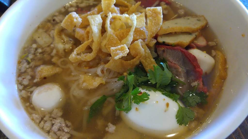 Boran Thai Restaurant | restaurant | 3405 5401, Hollywood Blvd, Los Angeles, CA 90027, USA | 3234698883 OR +1 323-469-8883