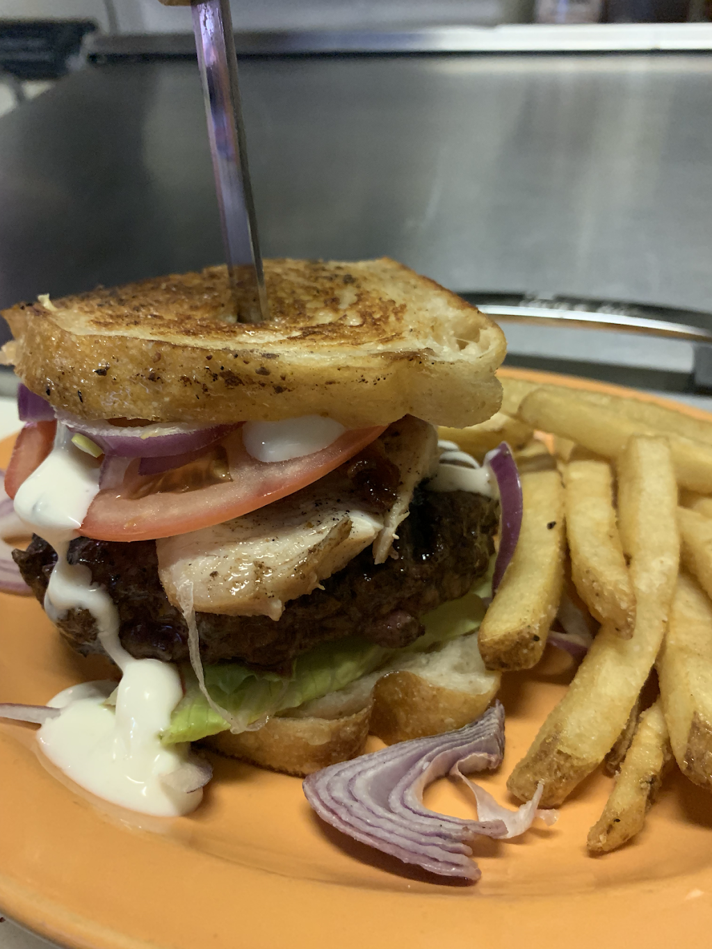 Rustic Rooster | restaurant | 5446 VT-103, Shrewsbury, VT 05738, USA | 8024923433 OR +1 802-492-3433