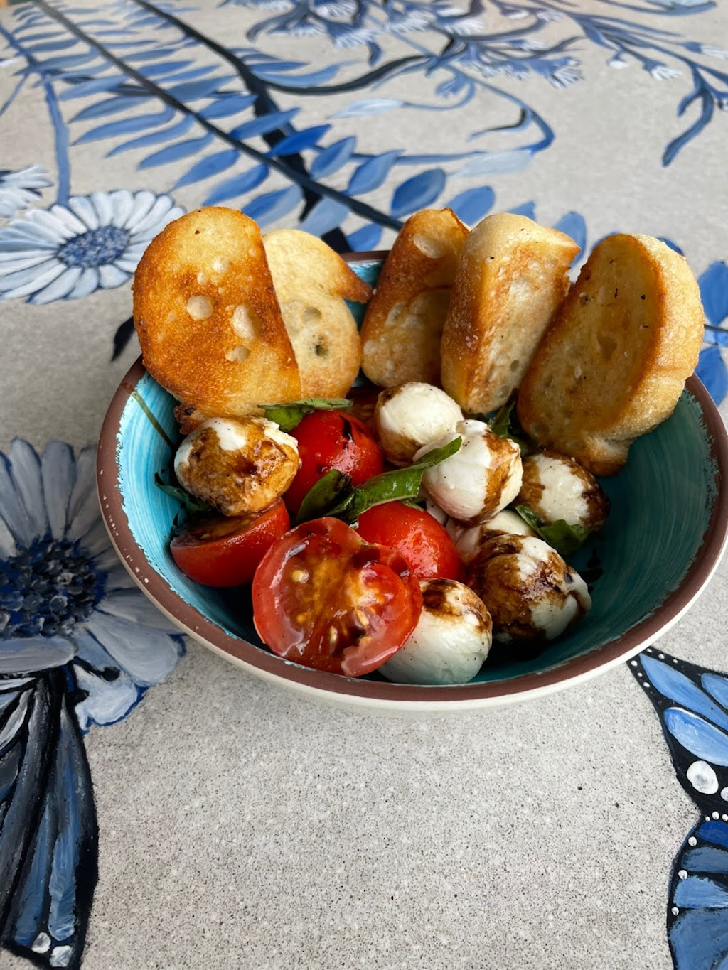 The Lido | restaurant | 252 Ponsbury Rd, Mt Pleasant, SC 29464, USA | 8439717834 OR +1 843-971-7834