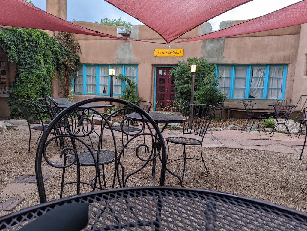 Donabe Asian Kitchen | restaurant | 133 Paseo Del Pueblo Norte, Taos, NM 87571, USA | 5757519700 OR +1 575-751-9700