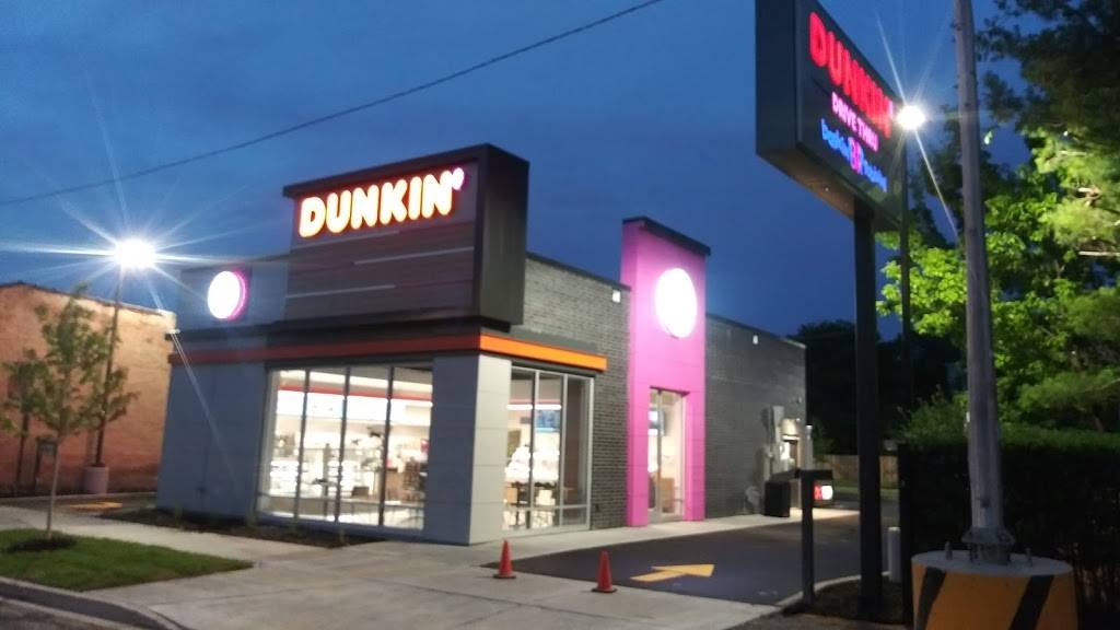Dunkin | bakery | 7013 S Stony Island Ave, Chicago, IL 60649, USA | 7736330849 OR +1 773-633-0849