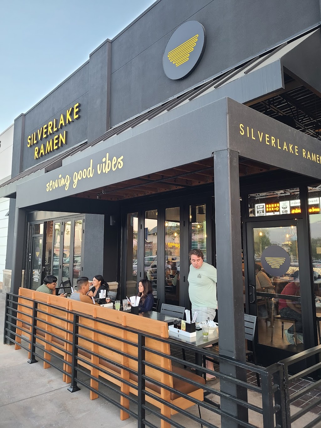 Silverlake Ramen | restaurant | Shoppes Dr, Chino Hills, CA 91709, USA | 9096966052 OR +1 909-696-6052